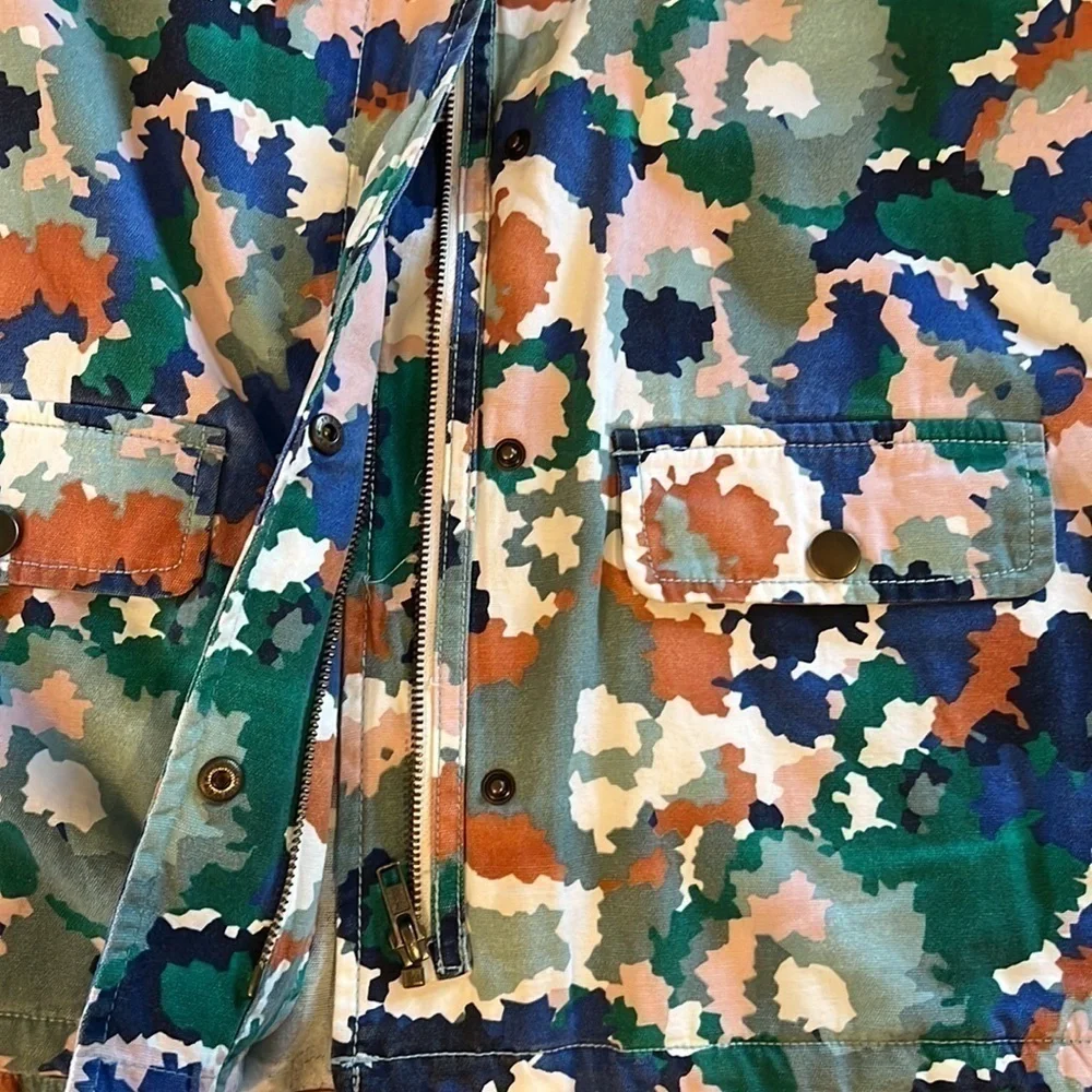 Digital Camo Print Hooded Jacket Blue, Green, Pumpkin White Girl SZ XL‌‌‌‌‌‌